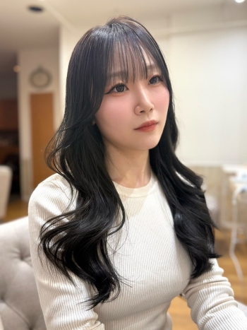 【東林間 美容室】レイヤーカット×オリーブベージュ｜店長矢部の透明感カラー提案