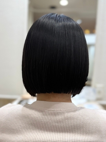 東林間で叶う理想のツヤ髪。タッセルボブ×縮毛矯正で「一番似合う」スタイルへ