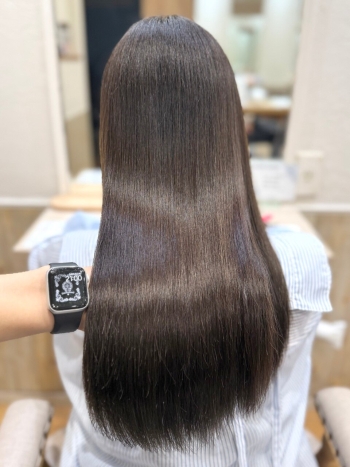 higashirinkan-tsuyagami-long-straight-ashbeige-20260712-2.jpg